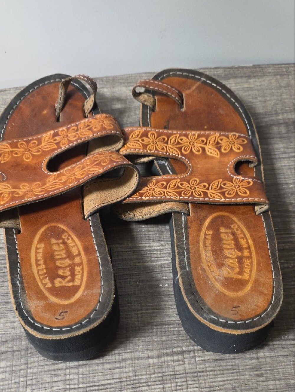 Carved Floral Leather Slide Sandals - Cognac Brown - Picture 3 of 6